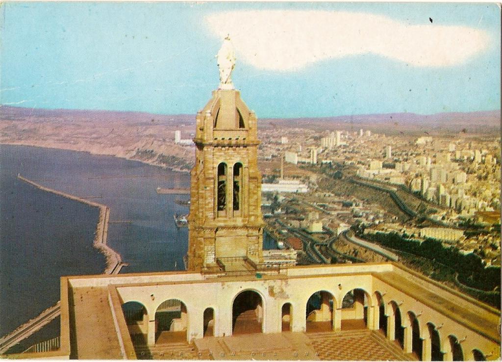 ORAN APRES 62 LE PORT ET LA VILLE.JPG
